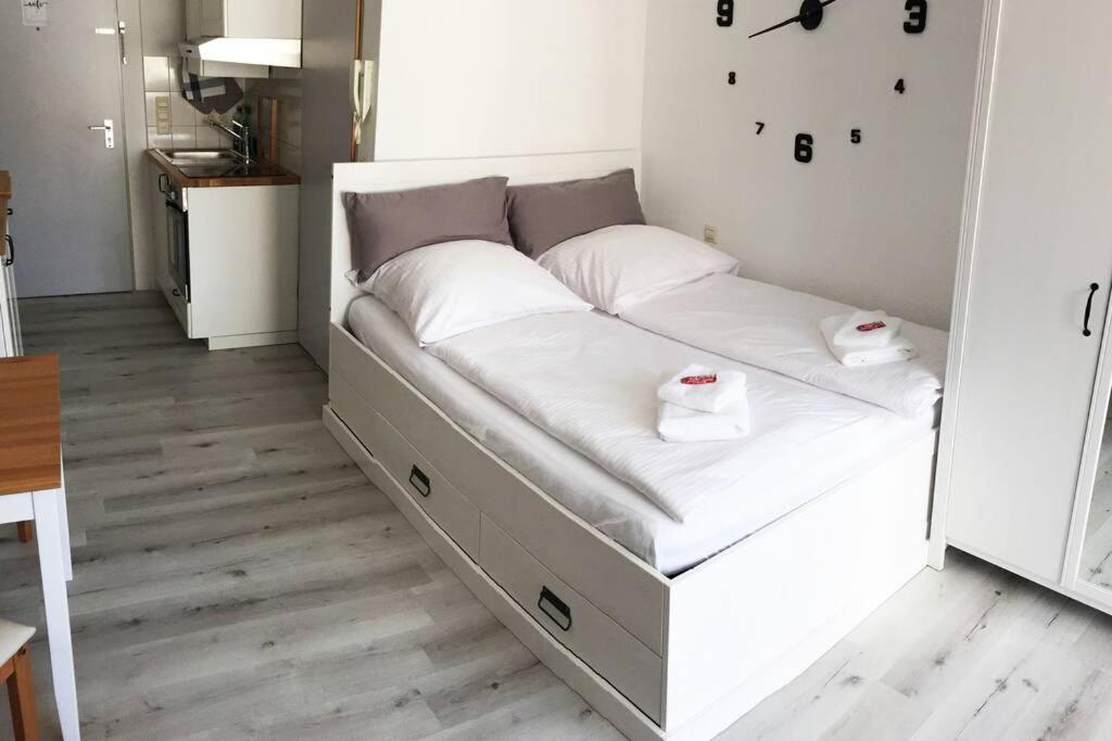 Apartment-Mitten In Konstanz, Gratis Parkplatz & Fahrrader, Netflix Tv Екстер'єр фото