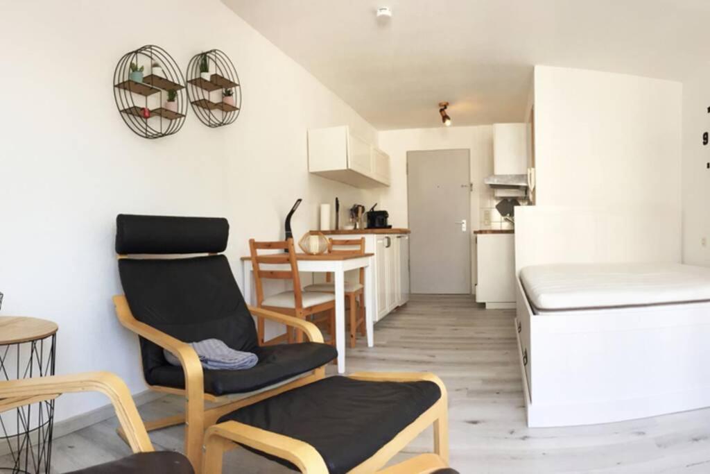 Apartment-Mitten In Konstanz, Gratis Parkplatz & Fahrrader, Netflix Tv Екстер'єр фото