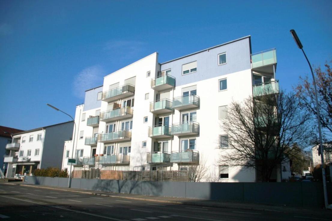 Apartment-Mitten In Konstanz, Gratis Parkplatz & Fahrrader, Netflix Tv Екстер'єр фото